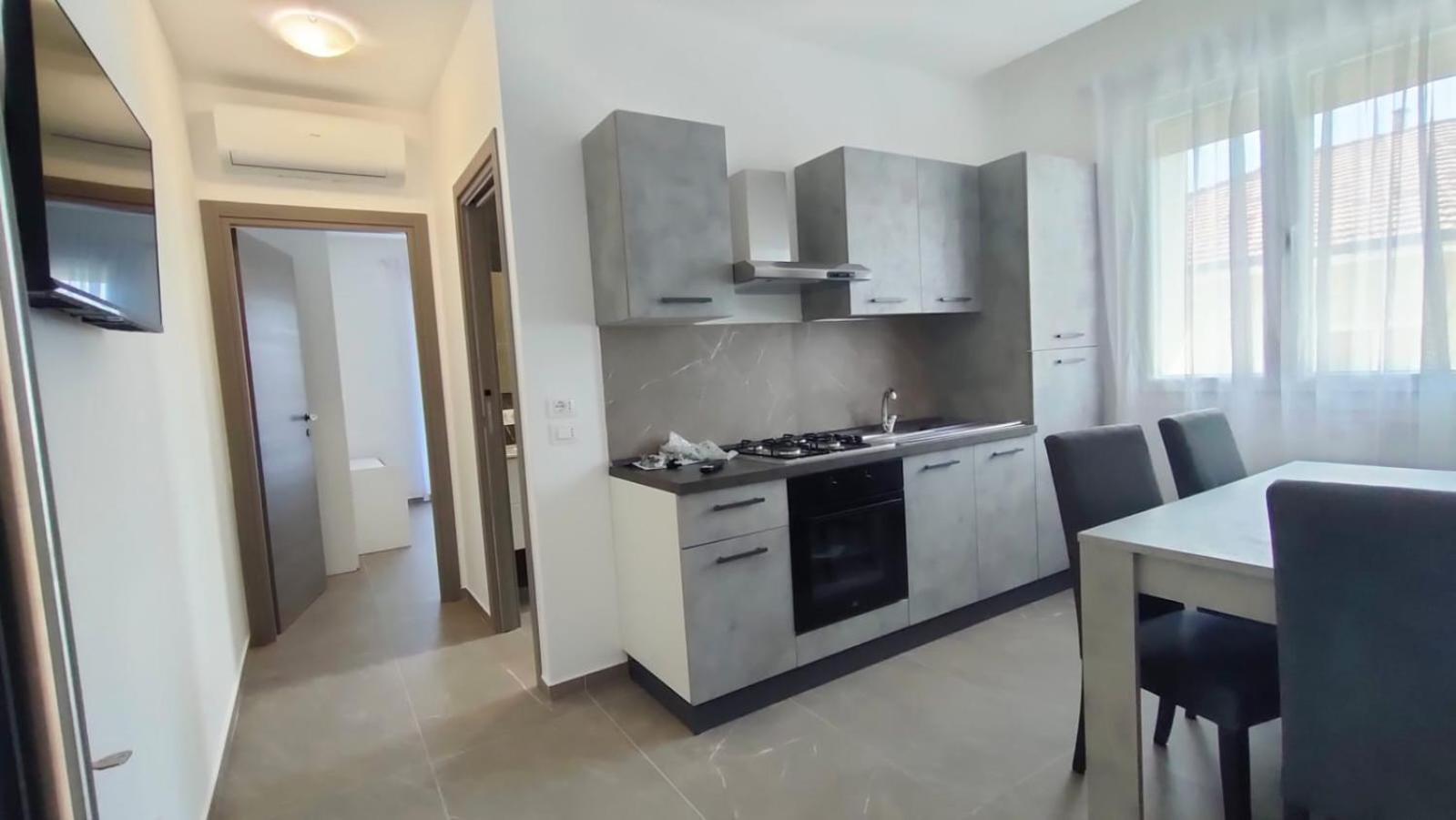 Villa Borghesi Suites Fronte Mare Rimini Exterior foto