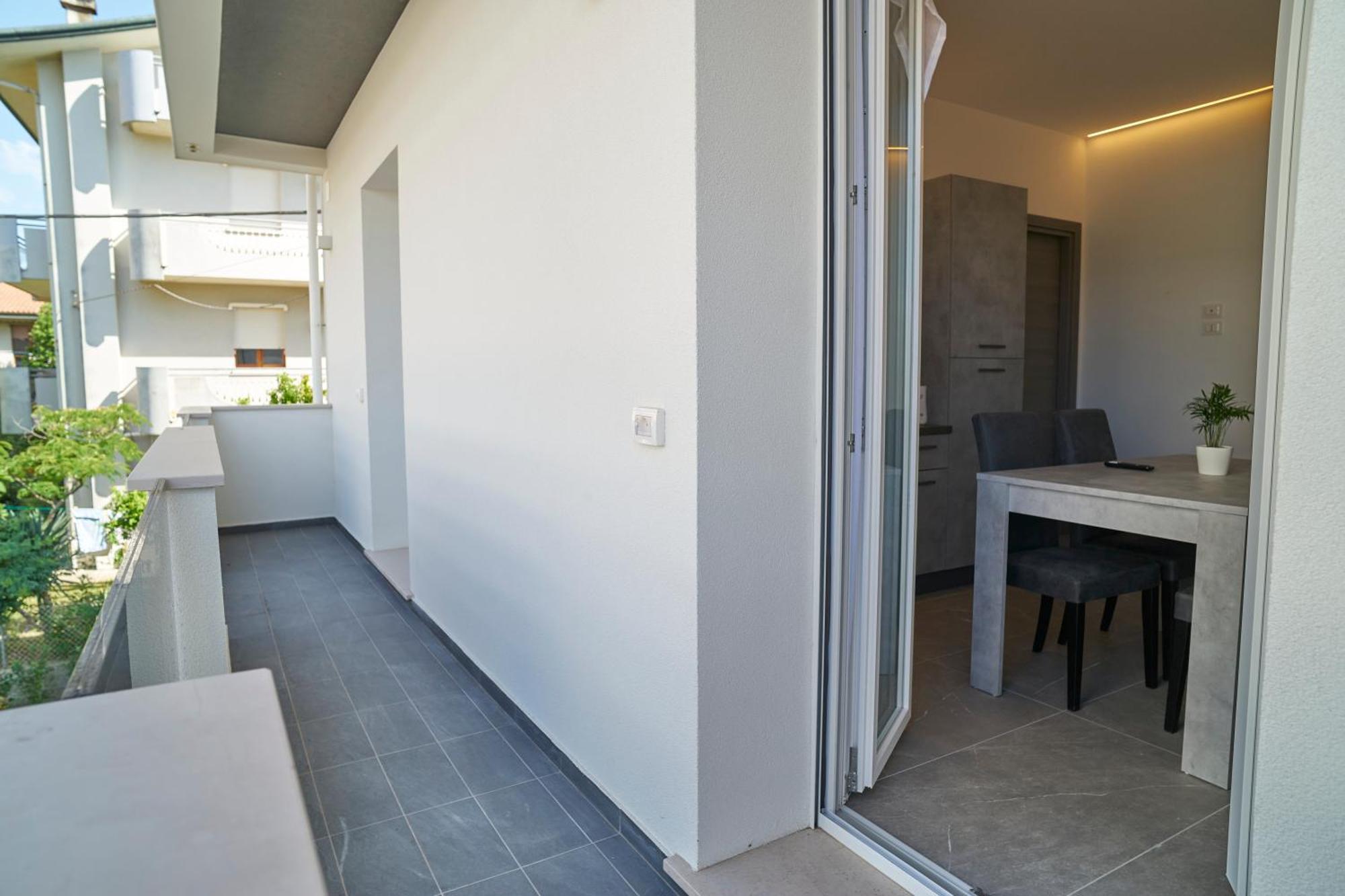 Villa Borghesi Suites Fronte Mare Rimini Exterior foto