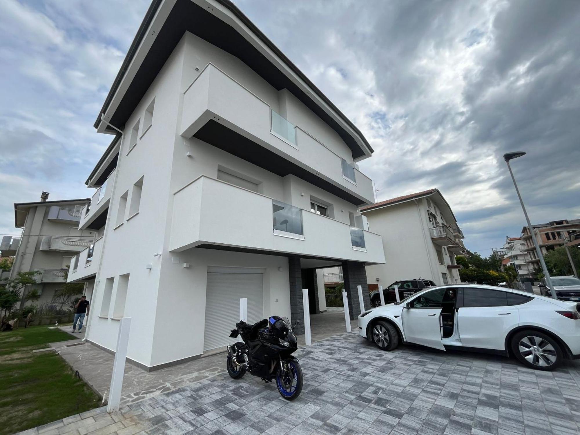 Villa Borghesi Suites Fronte Mare Rimini Exterior foto